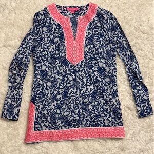 Lily Pulitzer adorable blouse, size small
